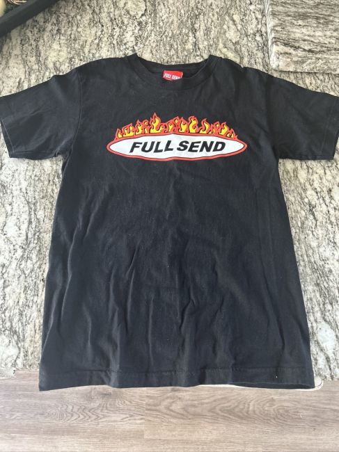 Nelk Boys Merch: Authentic vs. Fake â€“ How to Spot the Difference